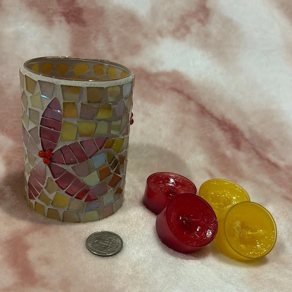 Crate & Barrel Stained Glass Pointsettia Mosaic Candle Holder w scented votifs R